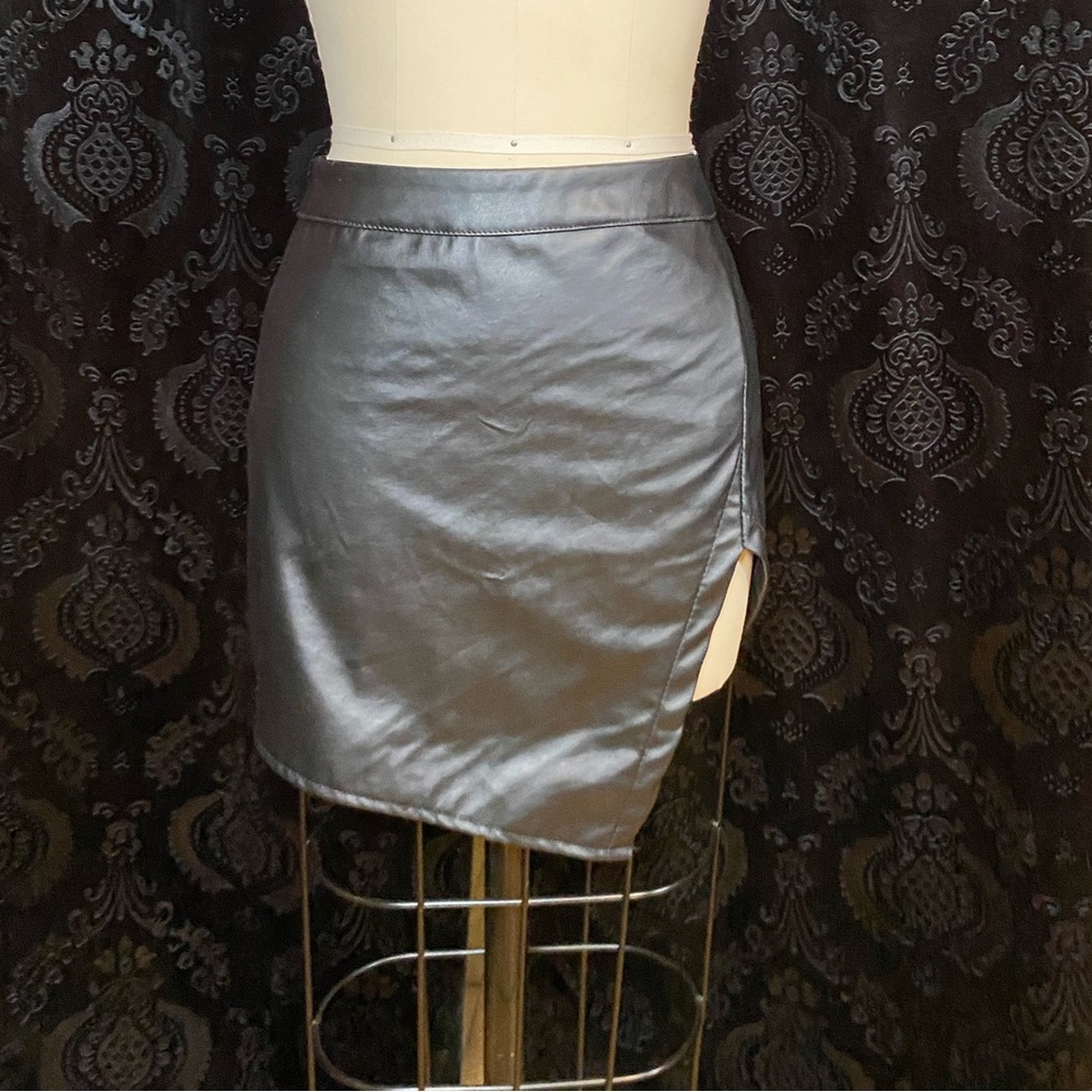 Choies Black Faux Leather Mini Skirt